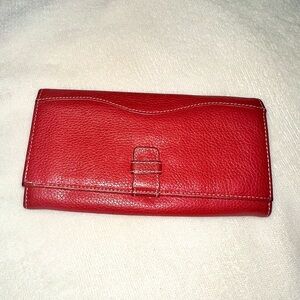 Women’s Tignanello Butter-Soft Red Long Wallet